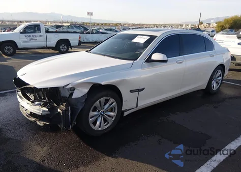 2011 BMW 740Li z USA, uszkodzony, nr VIN WBAKB4C50BC392560